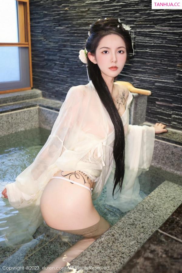   [XiuRen]高清写真图 2023.03.17 No.6430 乔一一 古装美腿第37张图片